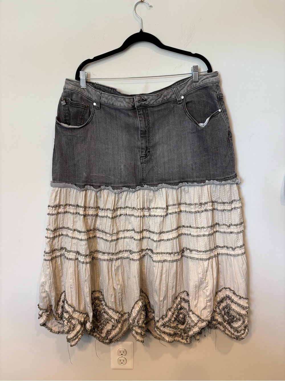Vintage Y2K maxi skirt xl